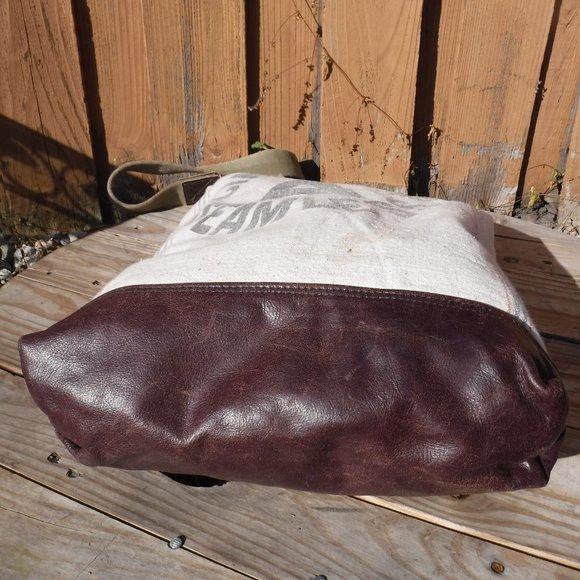 Crossbodyleather Extra Large Leather/Cotton Tote Made in USA - Picture 9 of 12